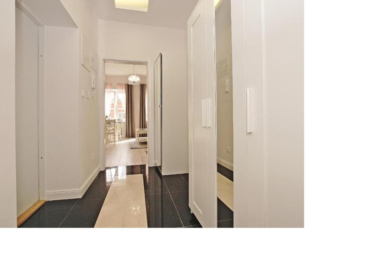 Apartament Kameralny Długa 50 Gdansk Bagian luar foto
